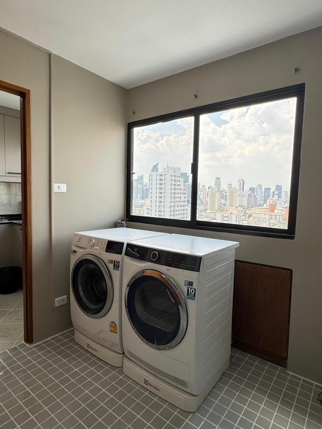 Appartamento United Tower Thonglor By Aspira Bangkok Esterno foto