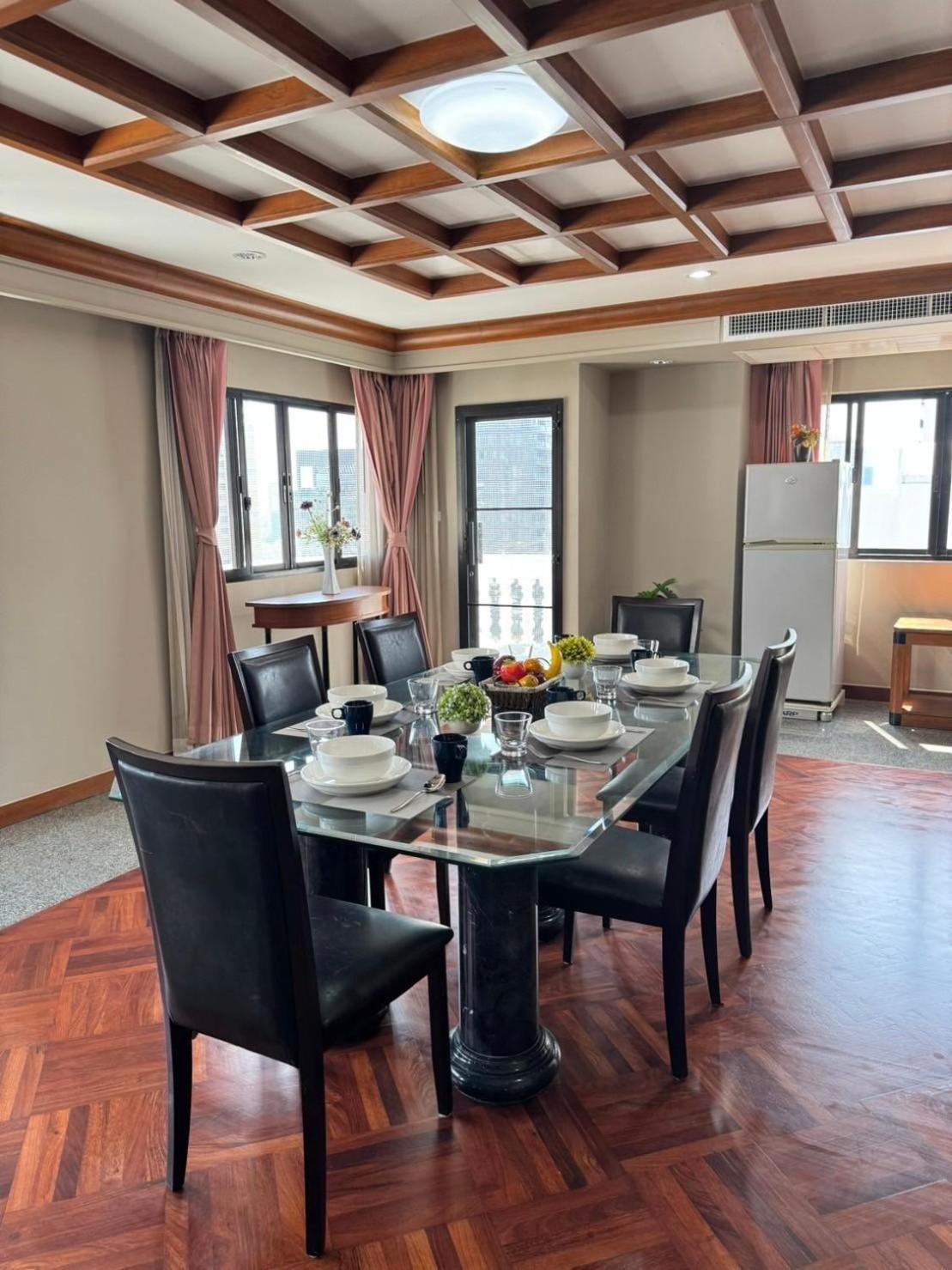Appartamento United Tower Thonglor By Aspira Bangkok Esterno foto