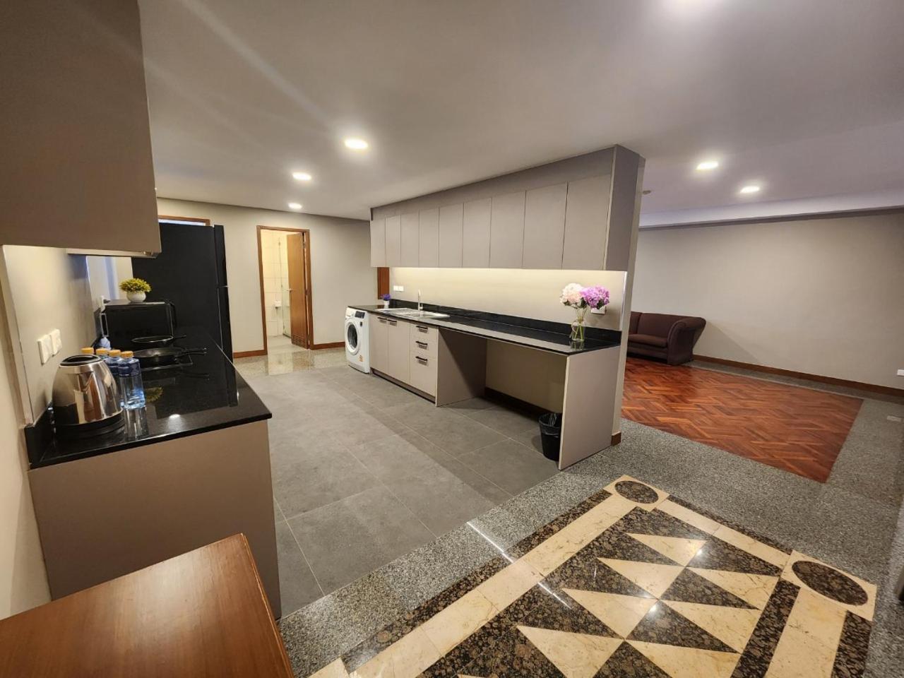 Appartamento United Tower Thonglor By Aspira Bangkok Esterno foto